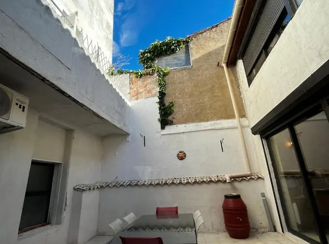 Apartman Centre 3 Chambres, Patio Prive, Garage, Linge Et Menage Inclus Narbonne