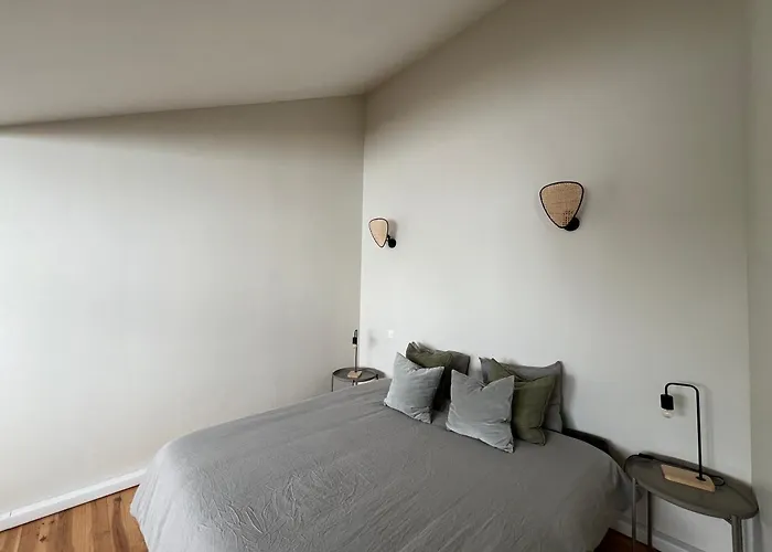 Centre 3 Chambres, Patio Prive, Garage, Linge Et Menage Inclus Apartman *